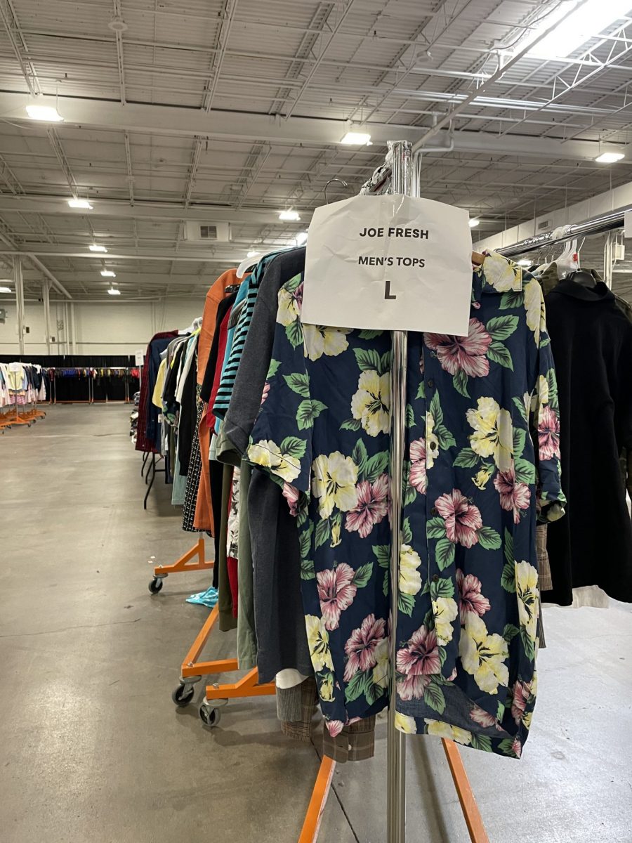 SaleSpy Take A Look At The Massive Joe Fresh Warehouse Sale